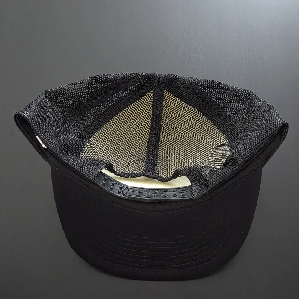 Lady Luck Casino Hotel Las Vegas Mesh Back Trucker‎ Snapback OSFM